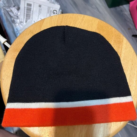 Men’s Philadelphia Flyers Beanie Hat - Picture 2 of 3